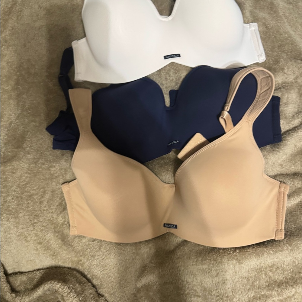 NAUTICA bra lot